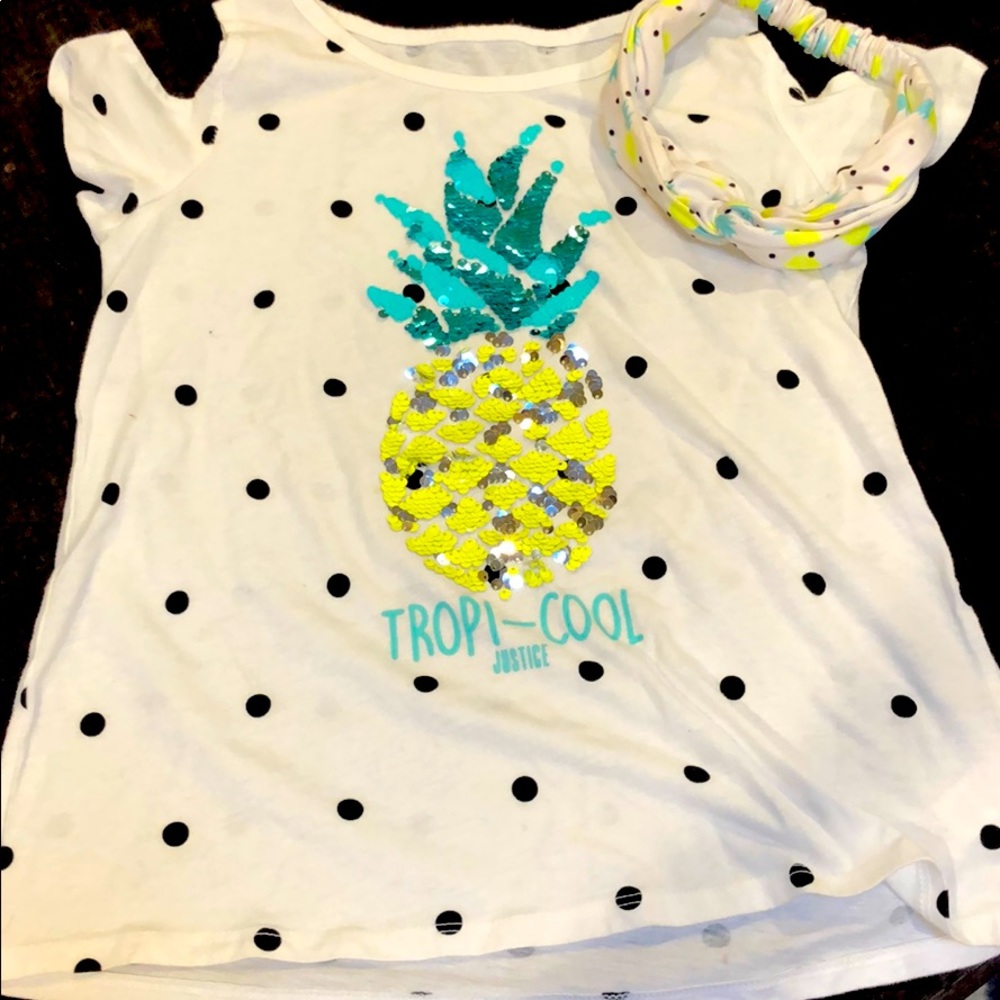 A open shoulder top and a headband